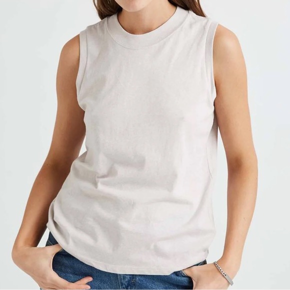 Richer Poorer Women’s Easy Muscle Tank - Mushroom in Size Small - Picture 3 of 4